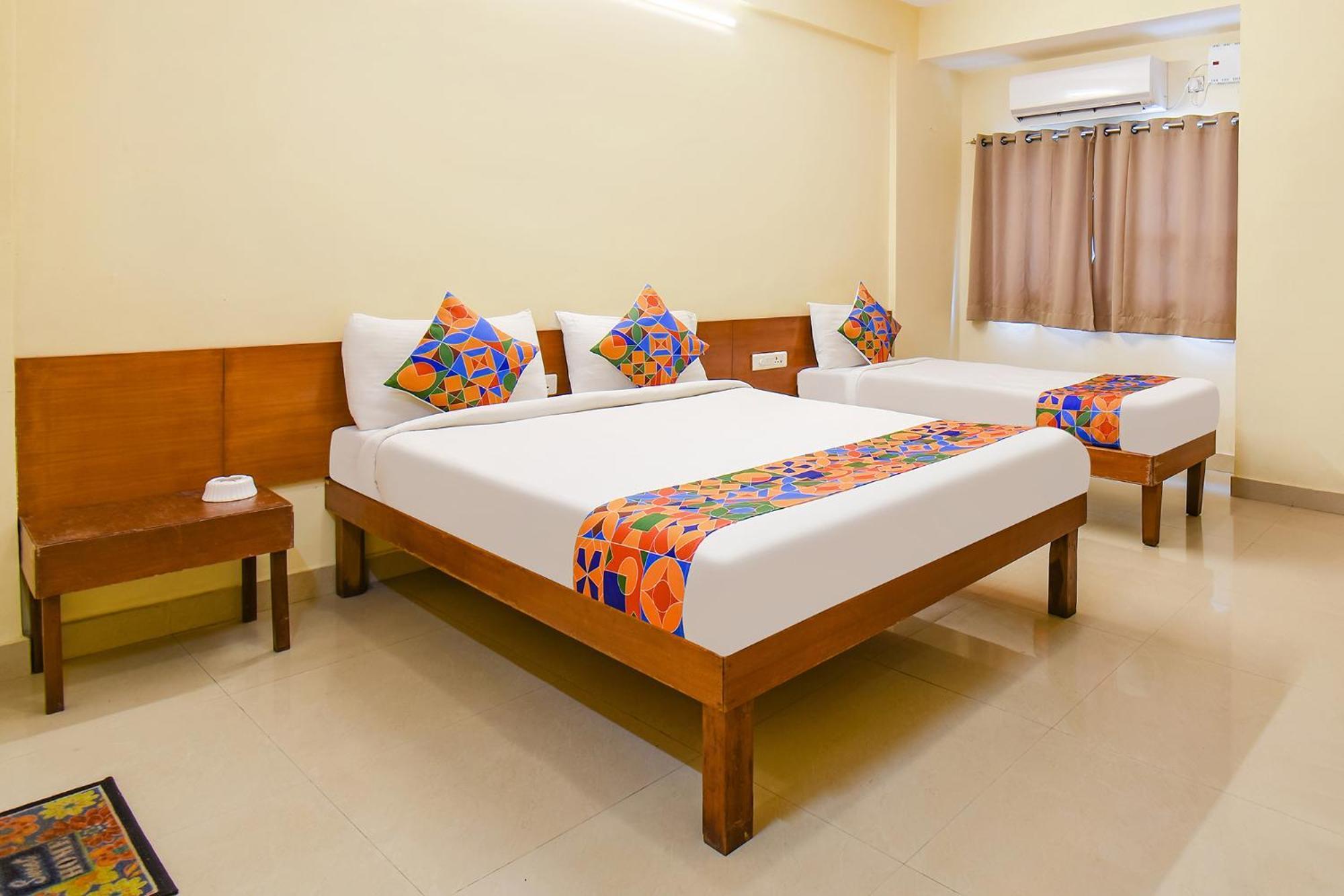 Fabhotel Prime Yash Residency - Nr Lonavala Railway Station Екстер'єр фото