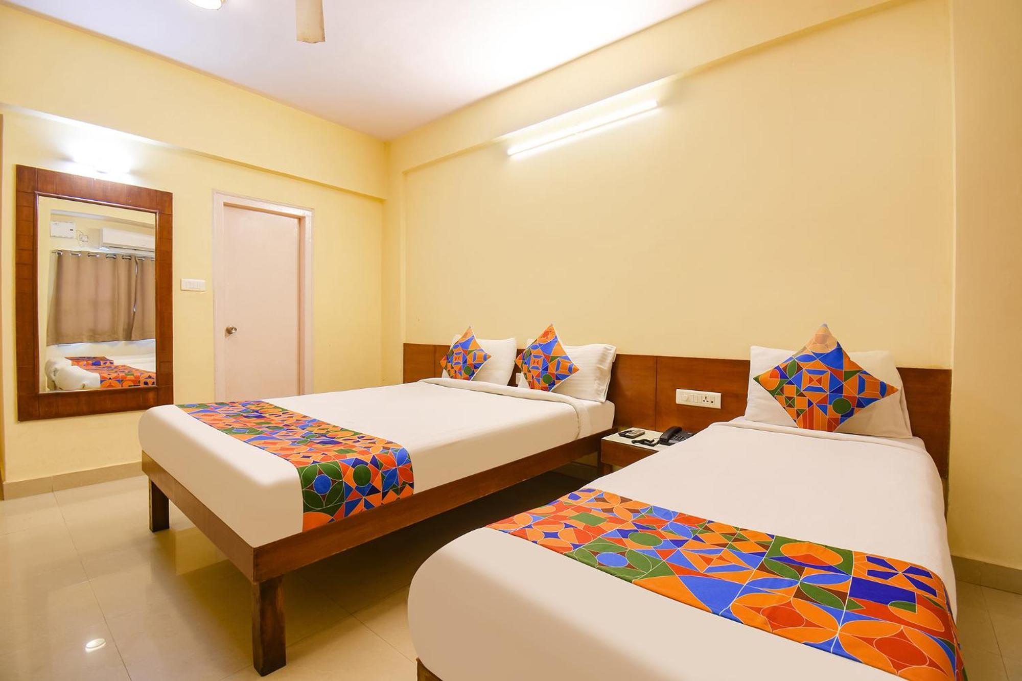 Fabhotel Prime Yash Residency - Nr Lonavala Railway Station Екстер'єр фото