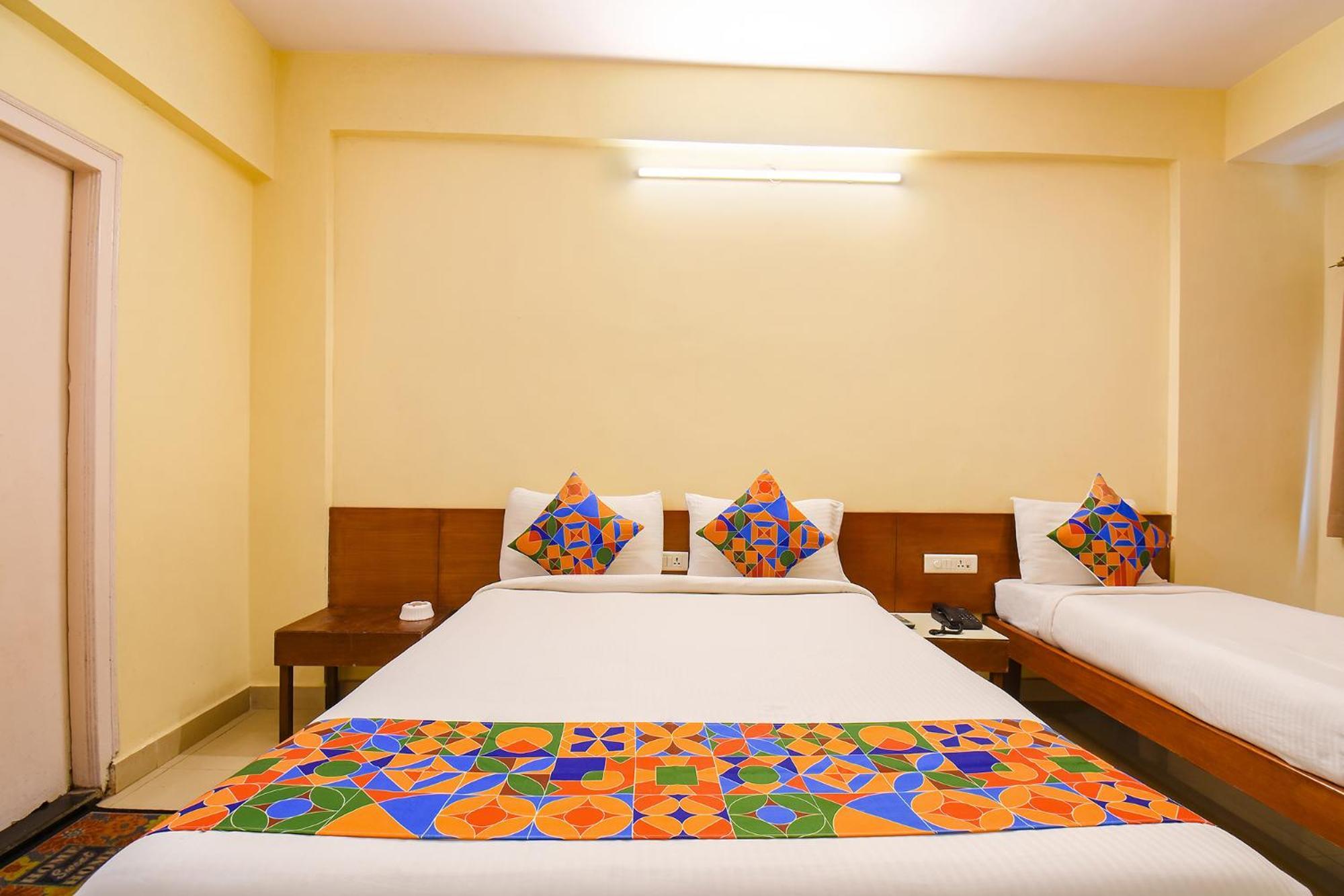 Fabhotel Prime Yash Residency - Nr Lonavala Railway Station Екстер'єр фото