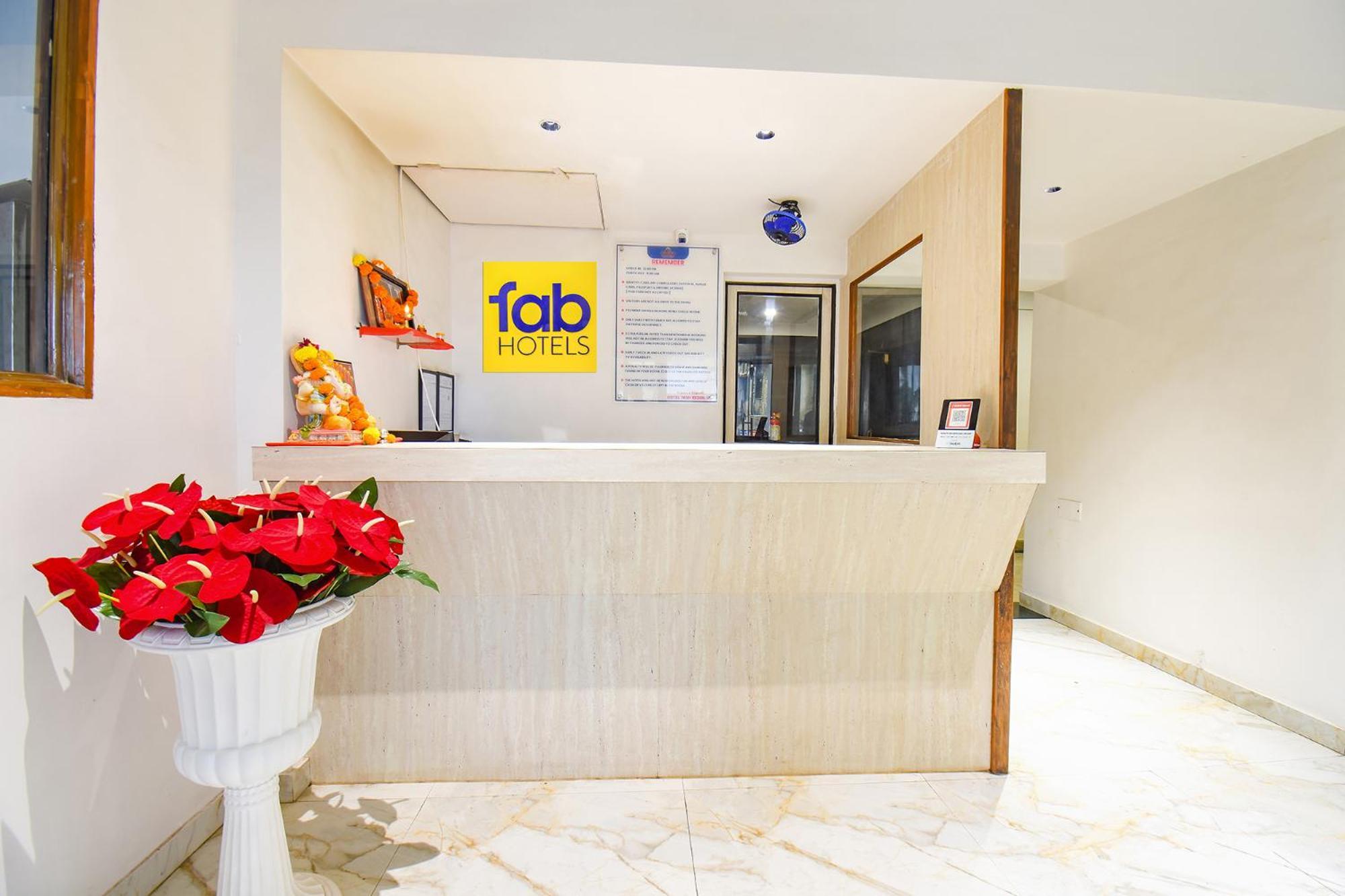 Fabhotel Prime Yash Residency - Nr Lonavala Railway Station Екстер'єр фото
