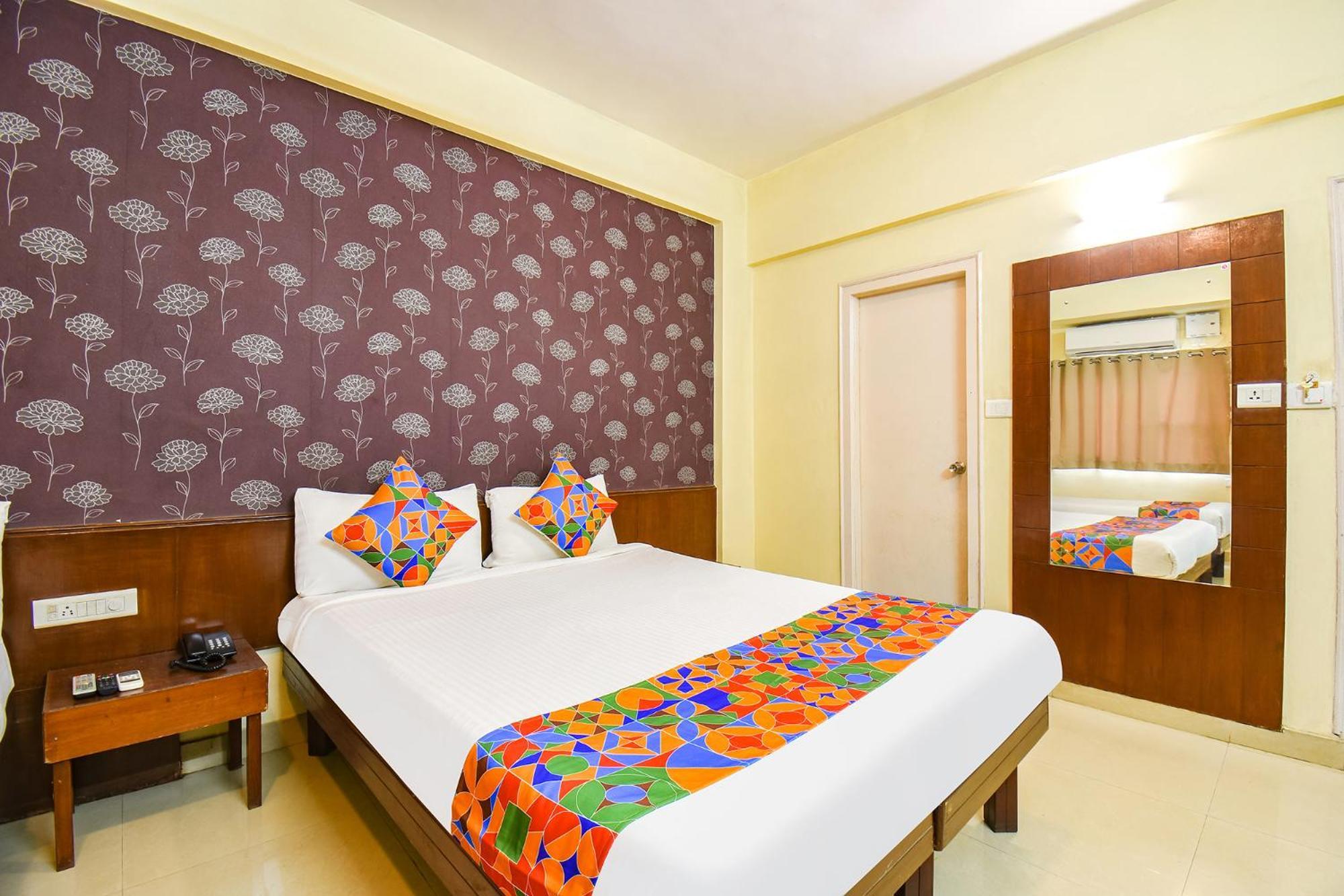 Fabhotel Prime Yash Residency - Nr Lonavala Railway Station Екстер'єр фото